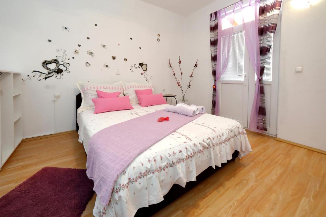 Apartments Ivana บาร์บินเย ภายนอก รูปภาพ