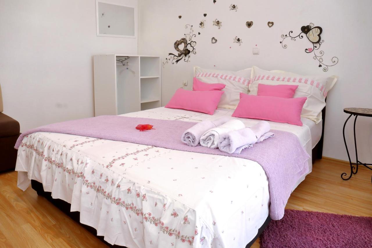 Apartments Ivana บาร์บินเย ภายนอก รูปภาพ