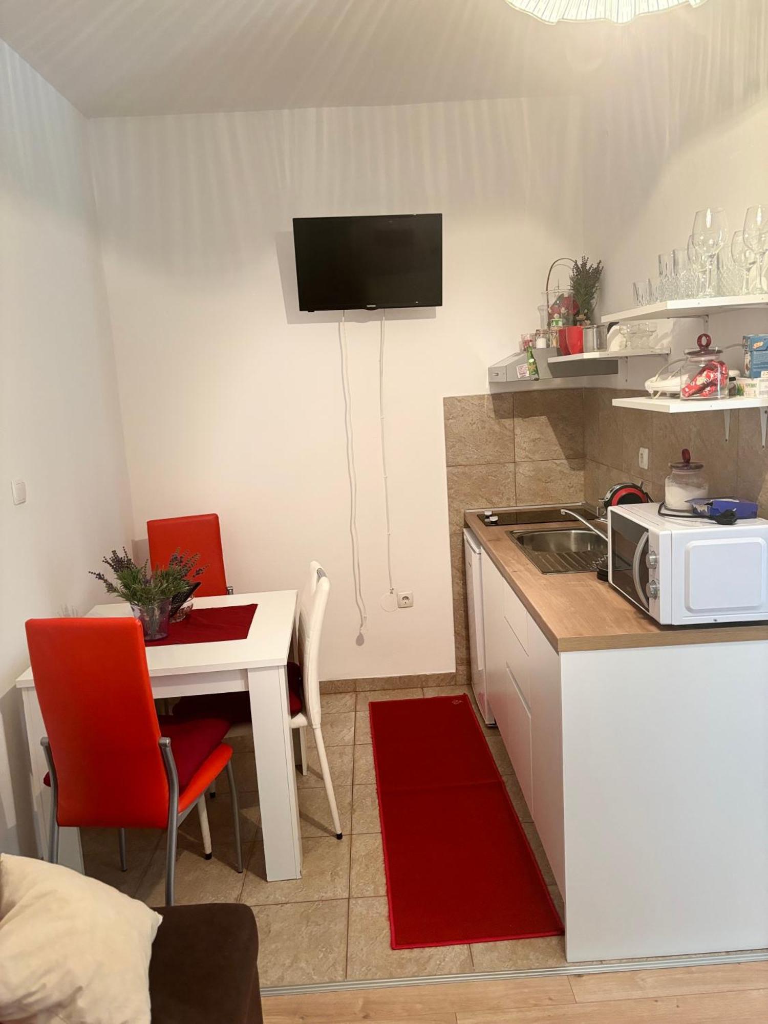 Apartments Ivana บาร์บินเย ภายนอก รูปภาพ