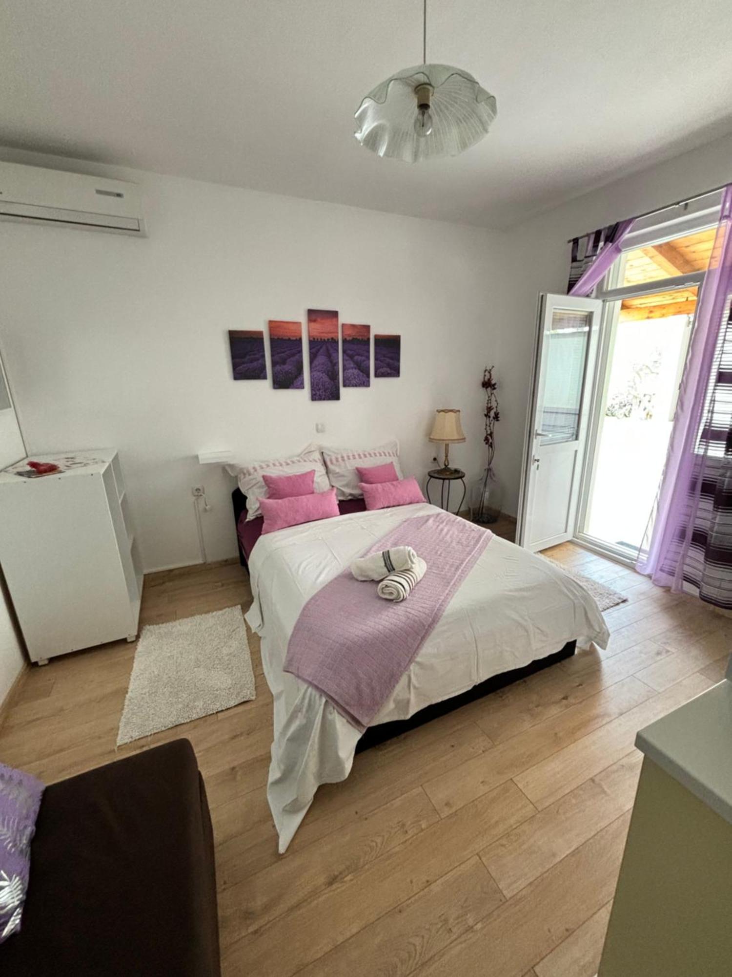 Apartments Ivana บาร์บินเย ภายนอก รูปภาพ